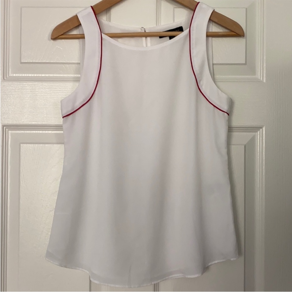 Banana Republic Sleeveless White Blouse with Red Tipping XS